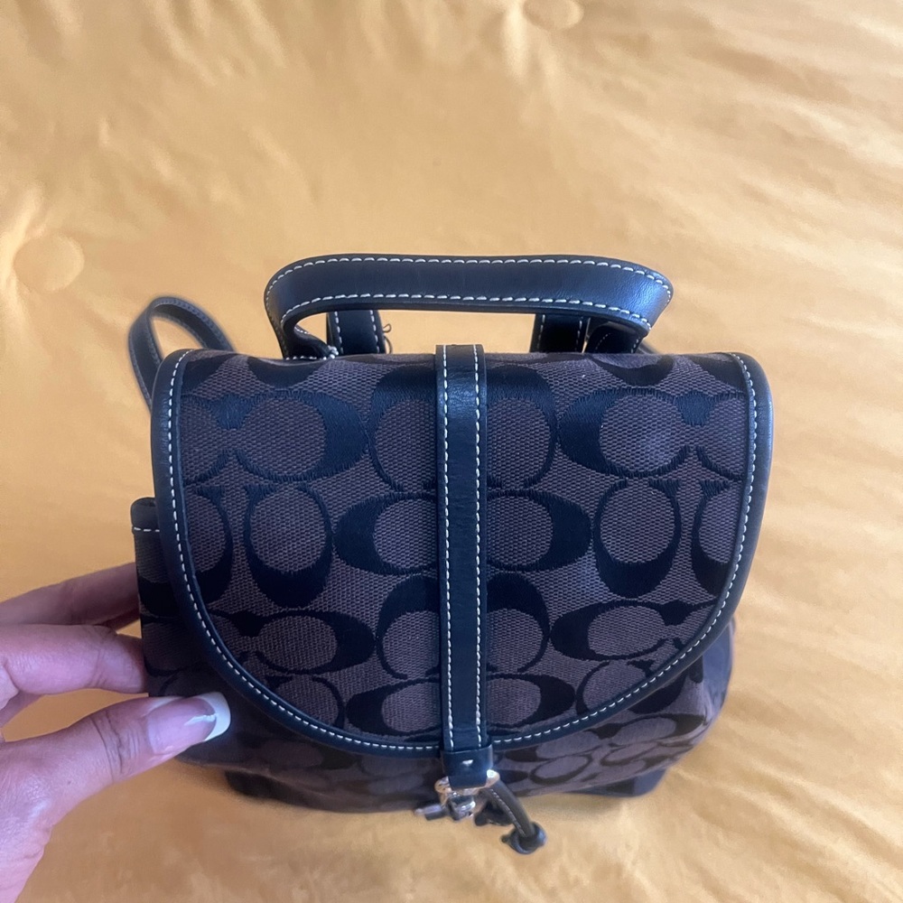 Coach back pack - Picture 7 of 13